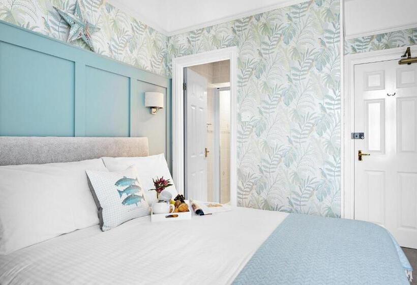 Chambre Basic, Sandway House