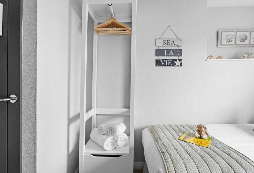 Suite 2 Chambres, Sandway House