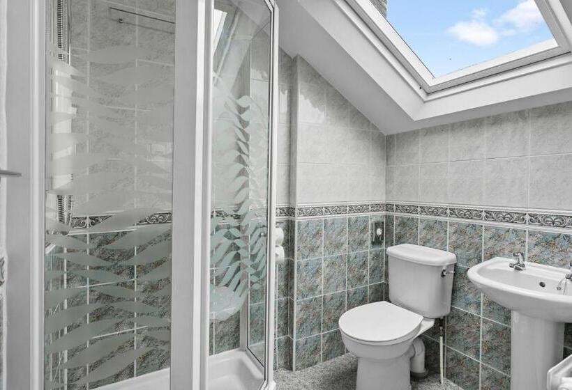 Suite 2 Chambres, Sandway House