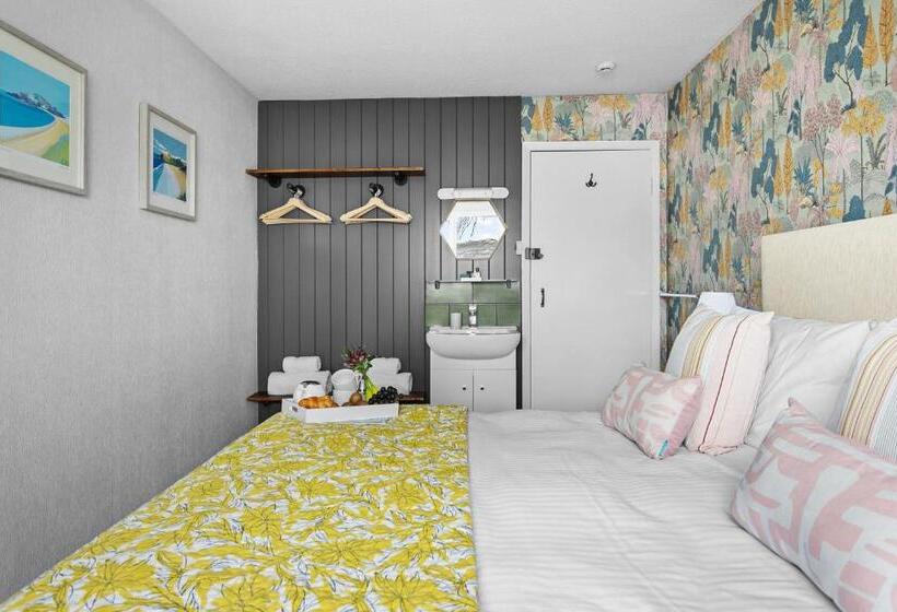 Suite 2 Chambres, Sandway House