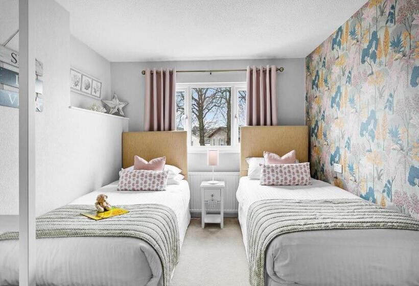 Suite 2 Chambres, Sandway House