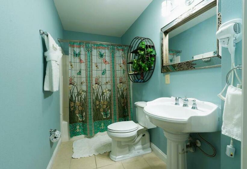 优质家庭房间, Oakpak Inns   Enjoy All Inclusive Snack Beverages Wine & Beer During The Stay