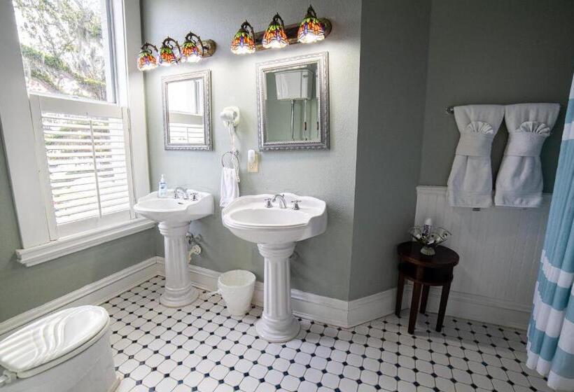 高级大房间, Oakpak Inns   Enjoy All Inclusive Snack Beverages Wine & Beer During The Stay