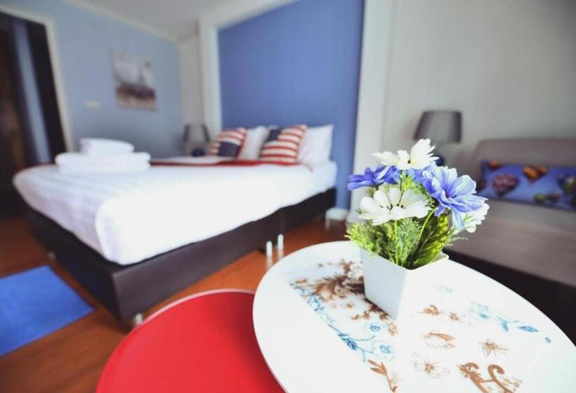 豪华房间, The Tamnan Pattaya Hotel & Resort