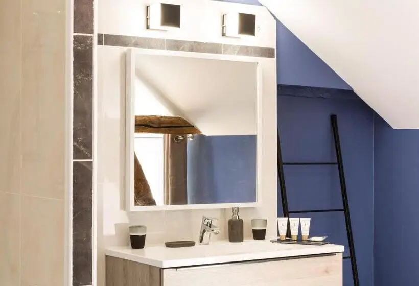 Suite with Terrace, La Vie Voyage