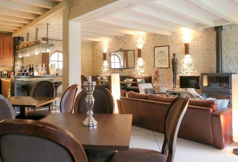 جناح ديلوكس, Les Loges De Saint Eloi