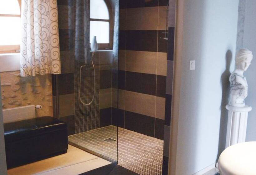 جناح ديلوكس, Les Loges De Saint Eloi