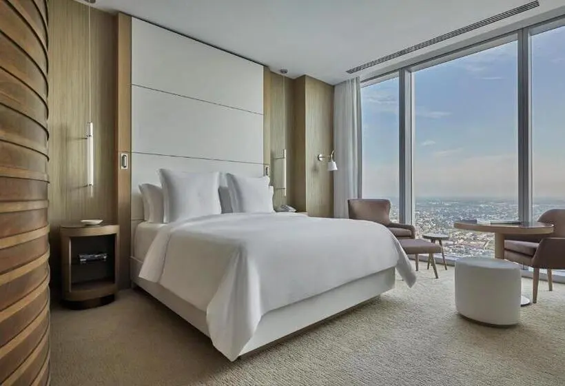 身障者適用キングサイズベッドルーム, Four Seasons Hotel Philadelphia At Comcast Center