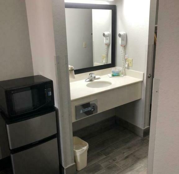 キングサイズベッドのスタンダードルーム, Lea County Inn