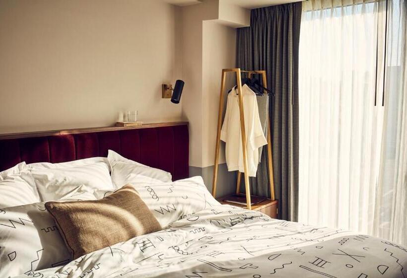스탠다드 룸, The Hoxton Williamsburg