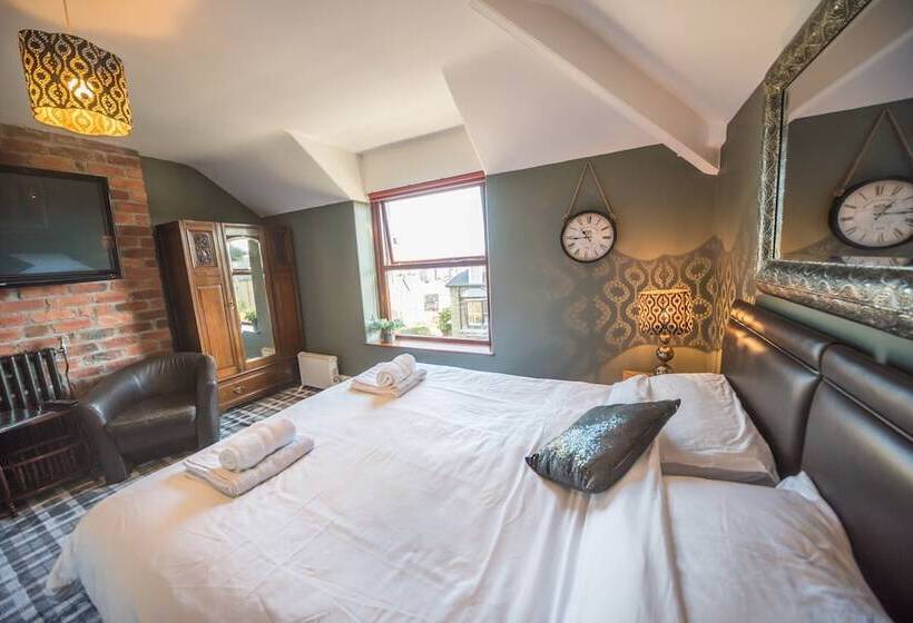 标准间, Compton Guest House