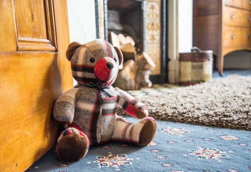 اتاق استاندارد, Compton Guest House