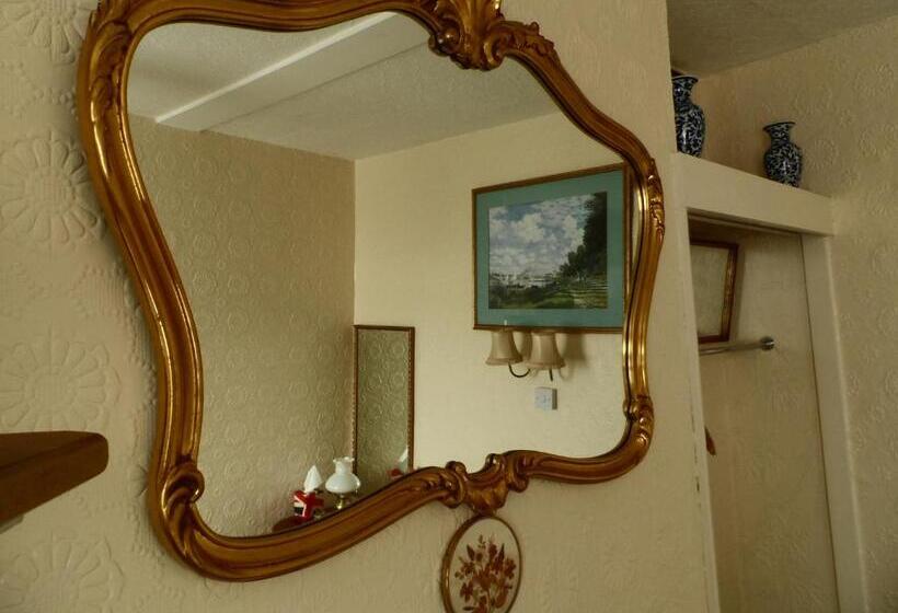 Номер Стандарт, St Martins Guest House