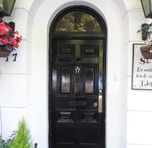 Номер Deluxe, St Martins Guest House