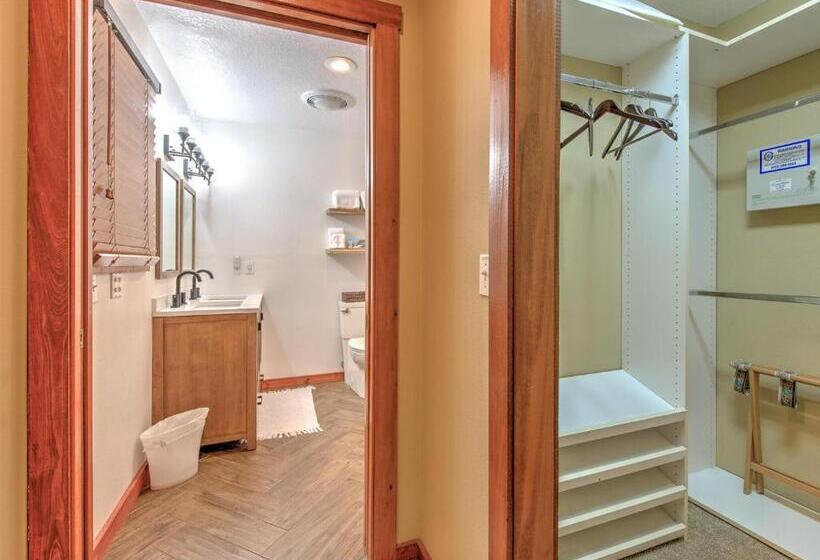 جناح غرفتين نوم, Riverbend Retreat   Fla