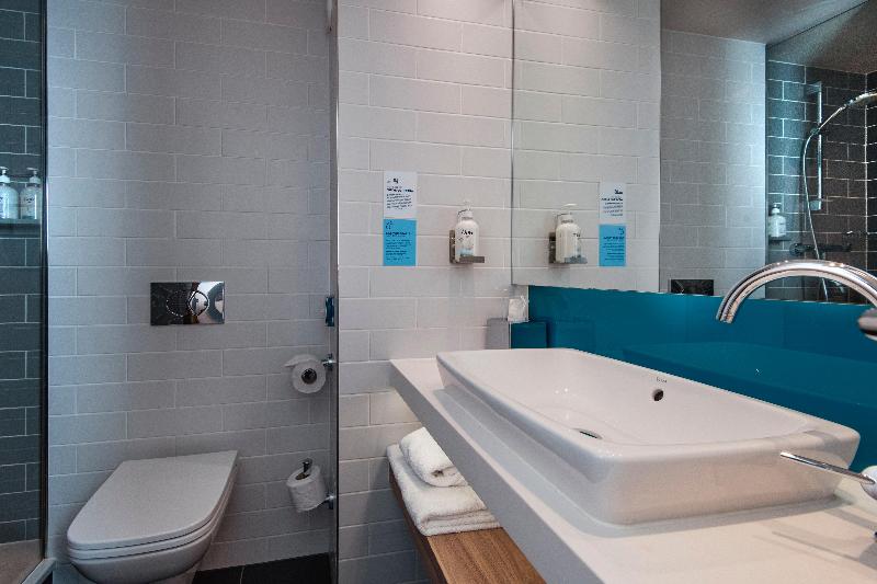 اتاق استاندارد, Holiday Inn Express   Exeter   City Centre, An Ihg