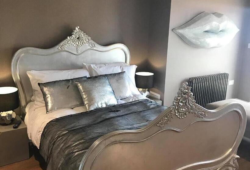 Номер Deluxe, The Grotto