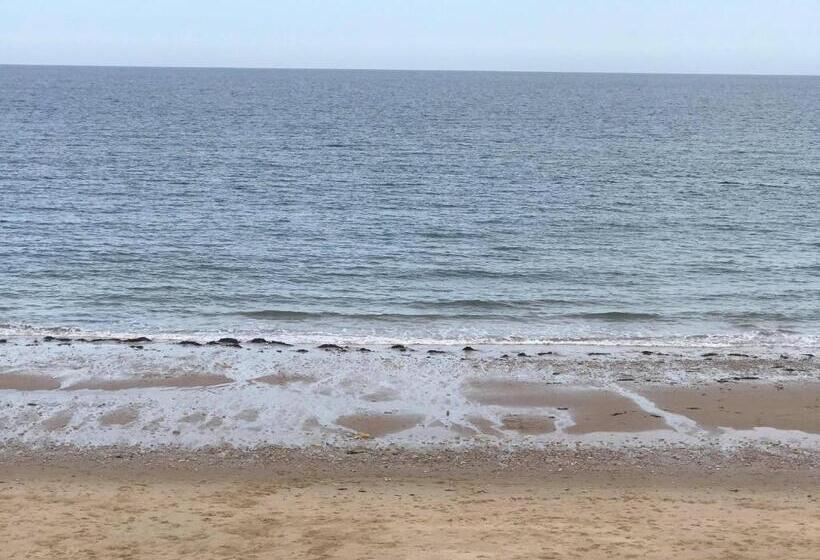 キングサイズベッドのスタンダードルーム, The Grotto