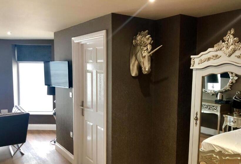 キングサイズベッドのスーペリアルーム, The Grotto