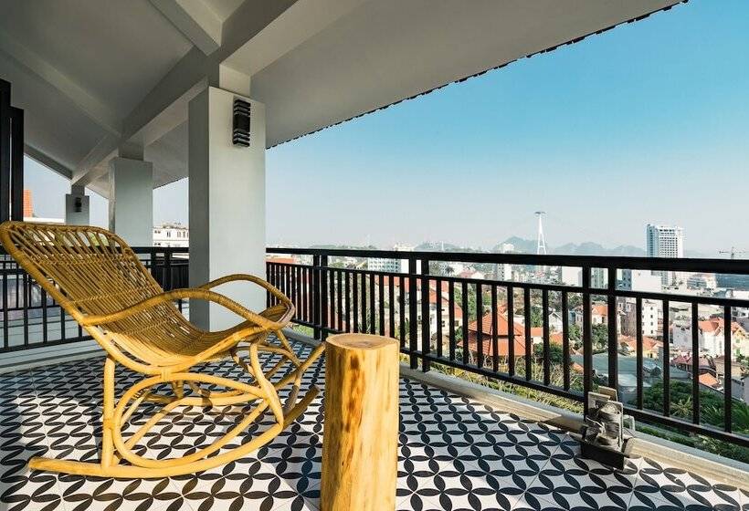 ویلای لوکس 1 خوابه, Oreka Homestay Halong   Hostel
