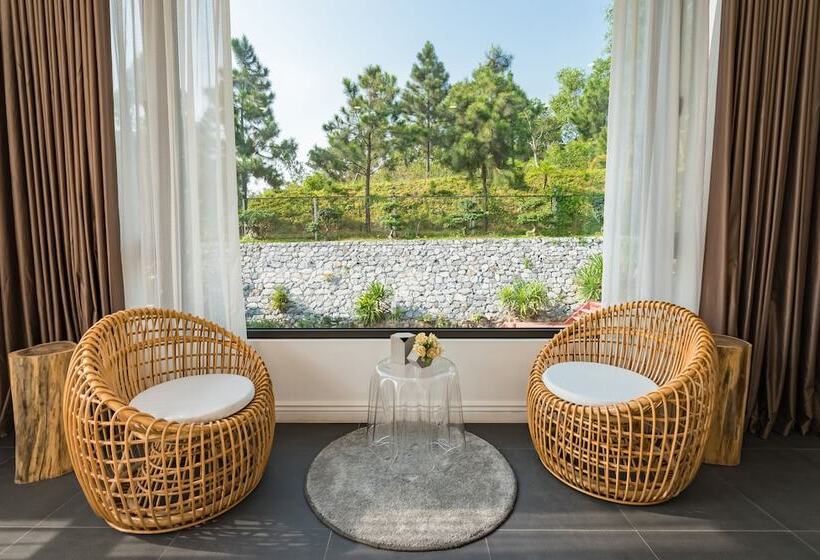 ویلای لوکس 1 خوابه, Oreka Homestay Halong   Hostel