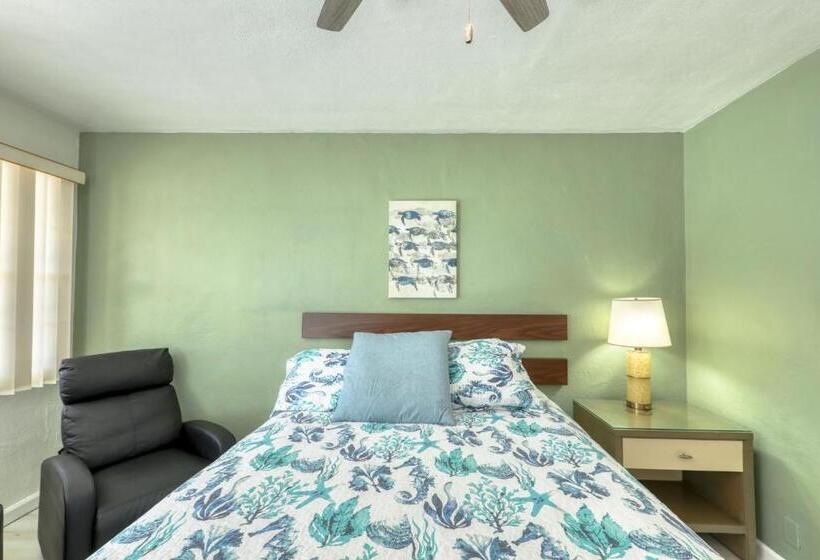 إستوديو قياسى, Sand Vista Vacation Rentals