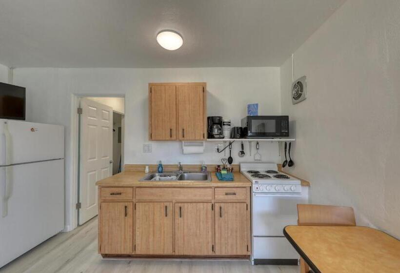 شقة غرفة واحدة, Sand Vista Vacation Rentals