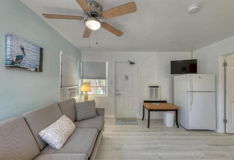 شقة غرفة واحدة, Sand Vista Vacation Rentals