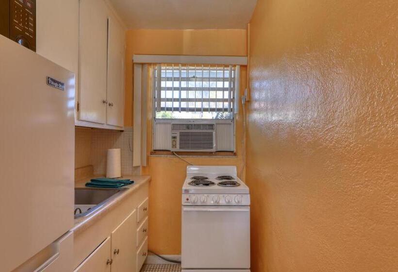 إستوديو قياسى, Sand Vista Vacation Rentals