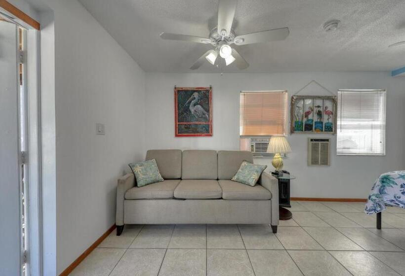 إستوديو ديلوكس, Sand Vista Vacation Rentals