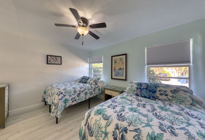 شقة غرفة واحدة, Sand Vista Vacation Rentals