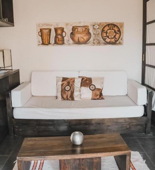 Quarto superior, Posada Azul Marino