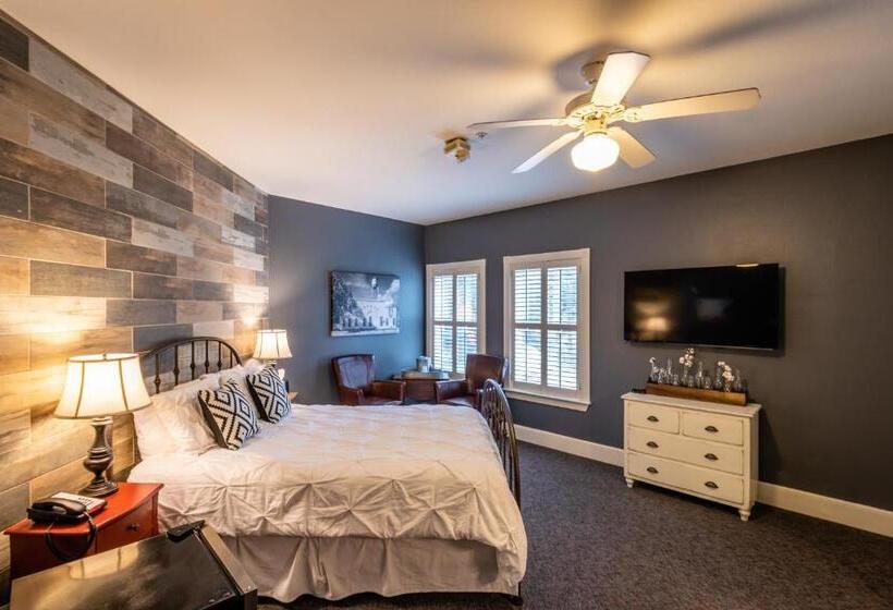 身障者適用スタンダードルーム, Gruene River Hotel & Retreat