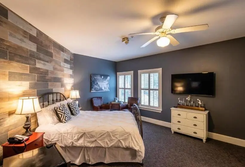 身障者適用スタンダードルーム, Gruene River Hotel & Retreat