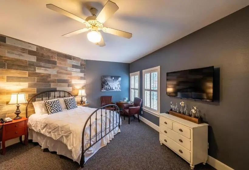 身障者適用スタンダードルーム, Gruene River Hotel & Retreat