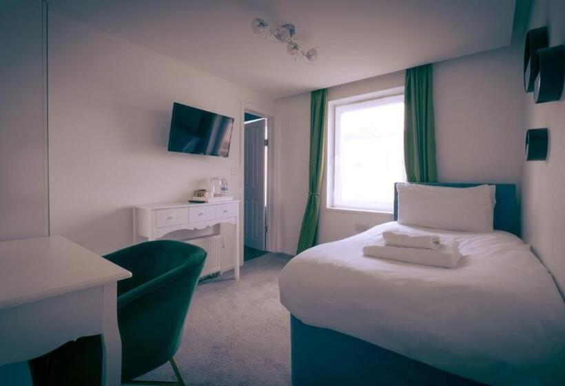 Номер Стандарт Индивидуальный, OYO Newquay Beach Hotel