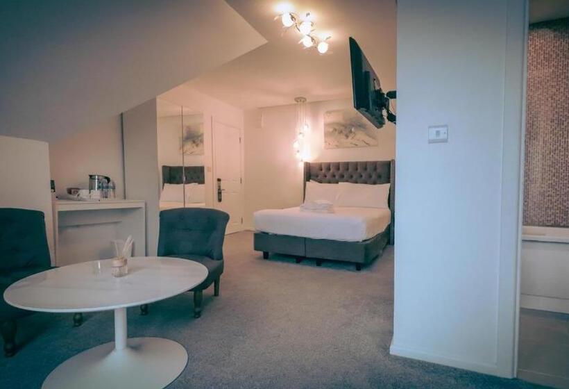 Номер Executive Вид на Море, OYO Newquay Beach Hotel