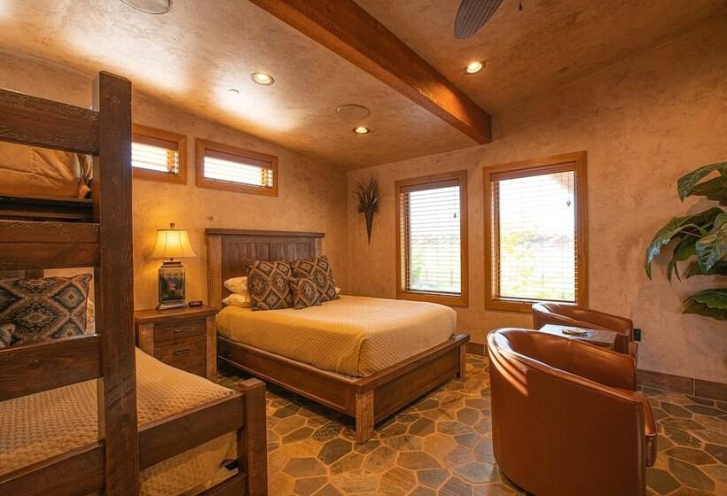 Вилла Deluxe 2 Спальни, Cougar Ridge
