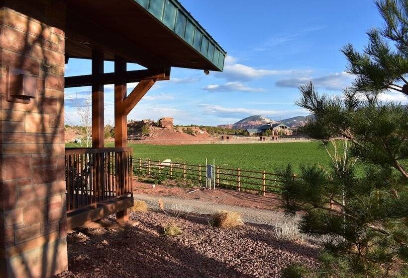 豪华两卧别墅, Cougar Ridge