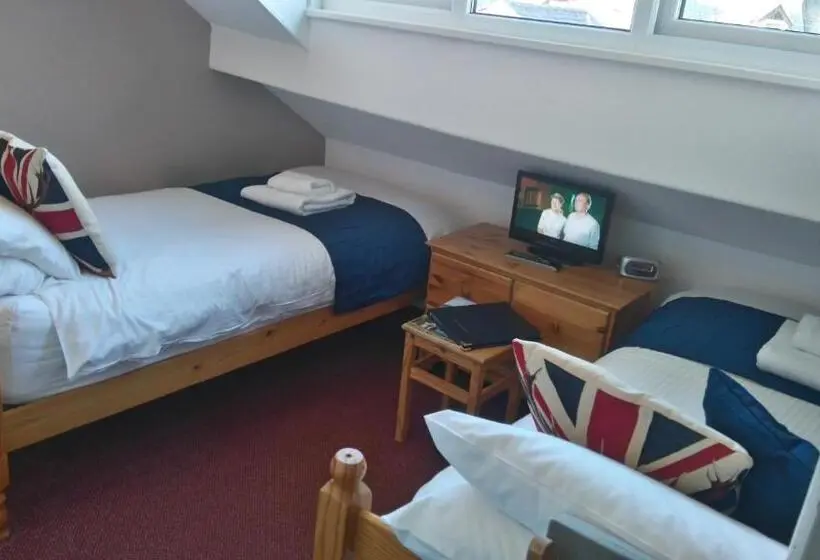 Standard-huone, Harvington House