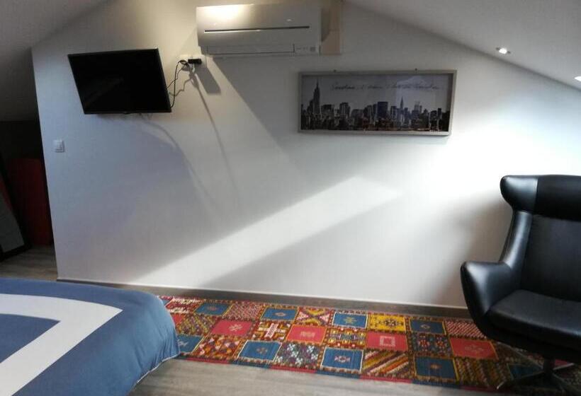 スーペリアールーム, Jacaranda De Banaudon