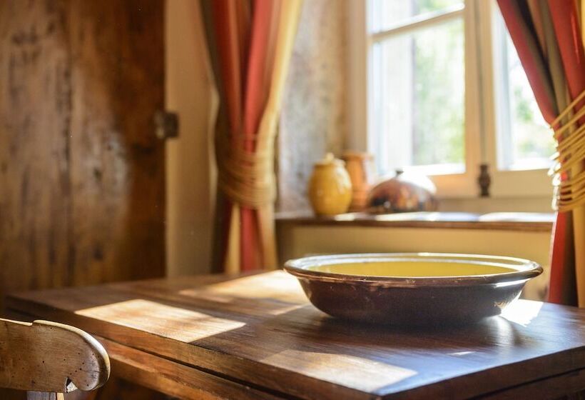 غرفة قياسية, Maison Le Village   Maison D’hôtes