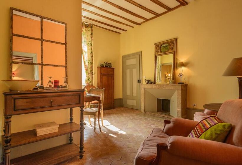 جناح, Maison Le Village   Maison D’hôtes