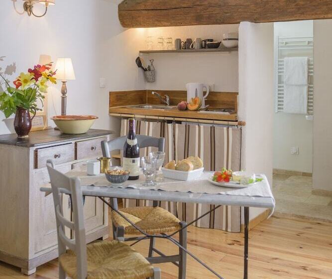 Апартаменты 1 Спальня, Maison Le Village   Maison D’hôtes