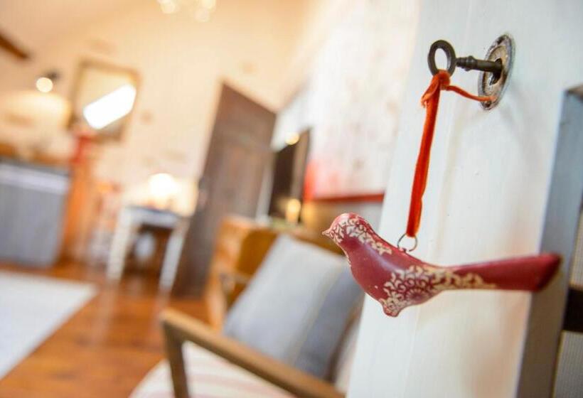 شقة غرفة واحدة مزودة بتراس, Maison Le Village   Maison D’hôtes