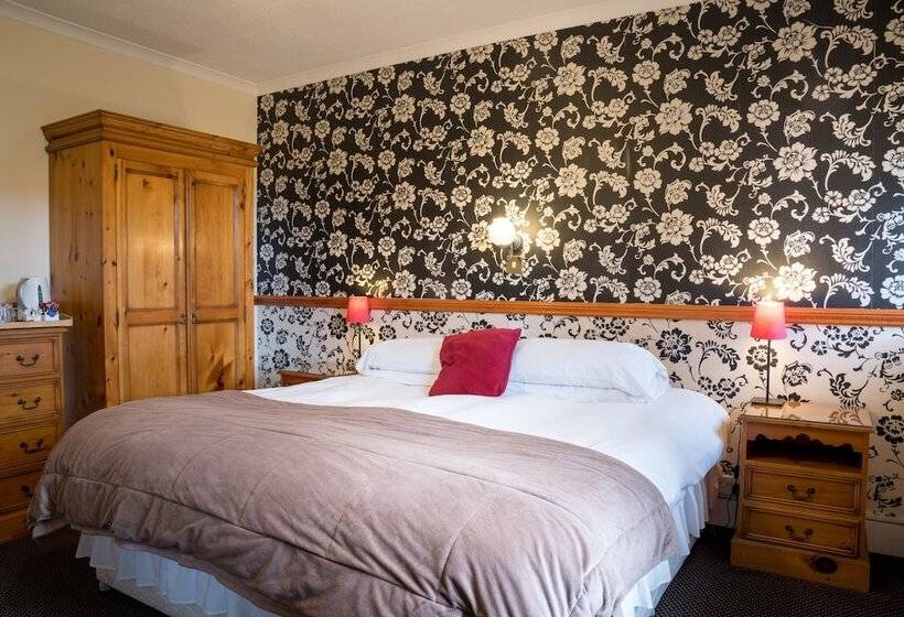 غرفة قياسية, The Forth Inn