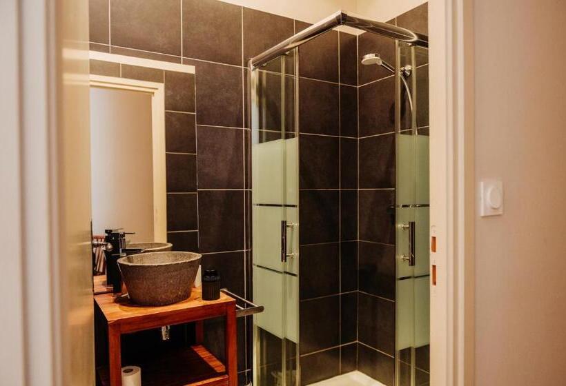 Номер Стандарт Вид на Сад, La Maison De Gruissan