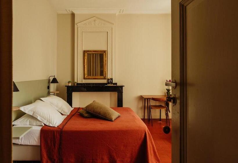 غرفة عائلية, La Maison De Gruissan