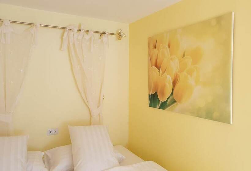 חדר סטנדרט עם מיטת קינג, Bunny Hill Resort