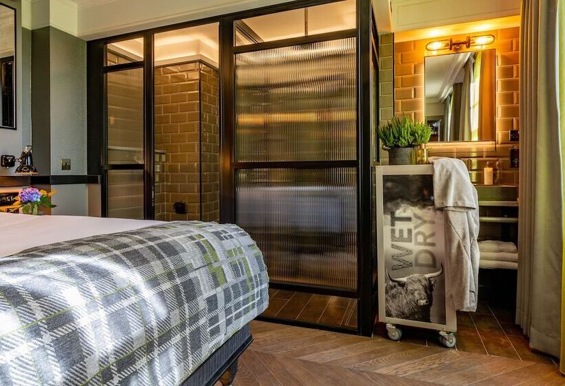 اتاق استاندارد با تخت بزرگ, The Gyle